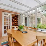 4 Bed In Oc-y33284 * Ellonby