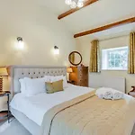 4 Bed In Oc-y33284 *