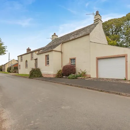 4 Bed In Oc-y33284 בית נופש