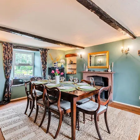 בית נופש 4 Bed In Oc-y33284